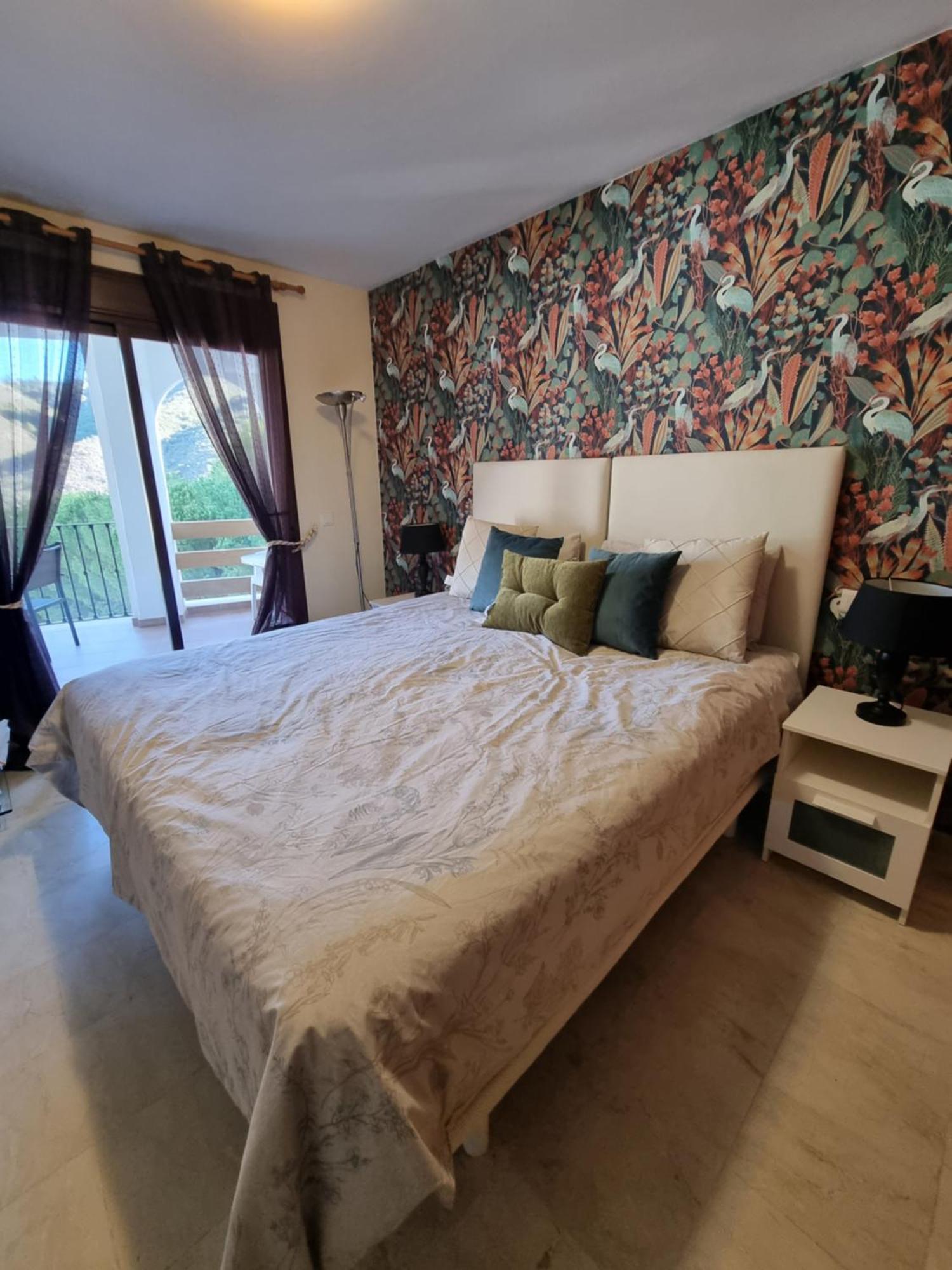 Apartment Luxurious In